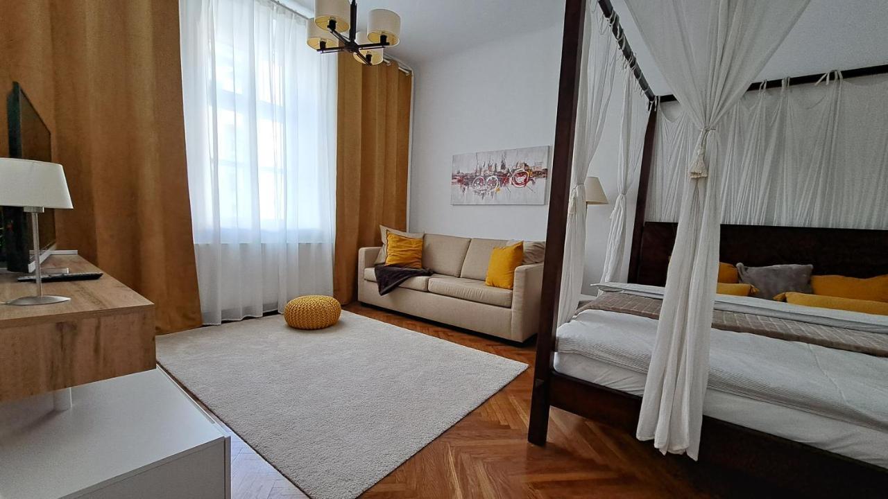 Central Zagreb Lovely Apartment Luaran gambar